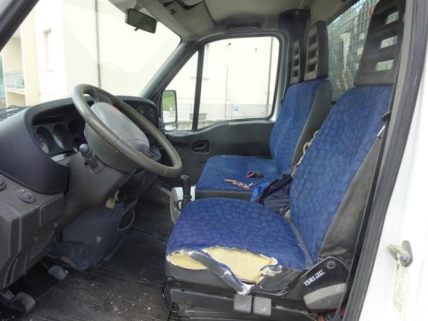 6#3997 Autocarro Iveco Daily in vendita - foto 11