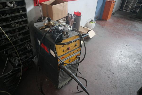 41#3998 Saldatrice a filo in vendita - foto 3