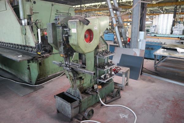 7#3998 Punzonatrice Omera in vendita - foto 1