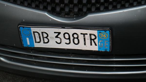 2#4004 Automobile Toyota Yaris in vendita - foto 3