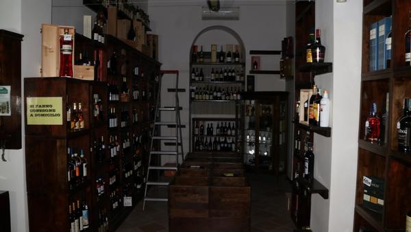 5#4004 Arredi da enoteca e da ufficio in vendita - foto 1