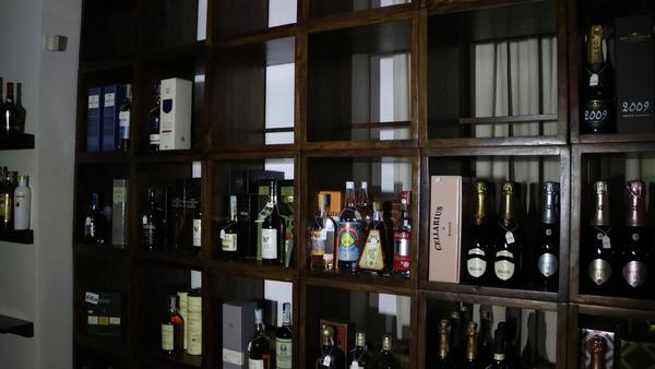 5#4004 Arredi da enoteca e da ufficio in vendita - foto 9