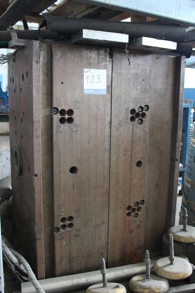 123#4006 Stampo per pressa iniezione Cs in vendita - foto 1