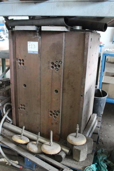 123#4006 Stampo per pressa iniezione Cs in vendita - foto 2