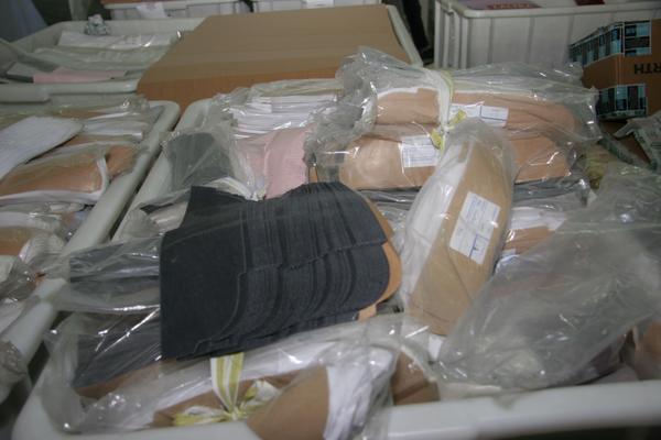7#4008 Tessuti e accessori per confezionamento camicie in vendita - foto 17