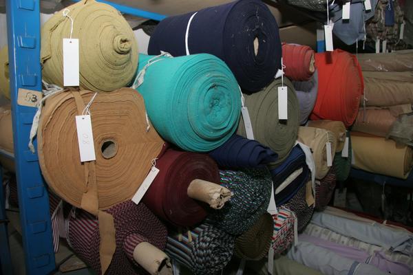 7#4008 Tessuti e accessori per confezionamento camicie in vendita - foto 54