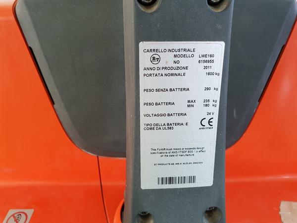 5#4009 Transpallet e accumulatore in vendita - foto 2