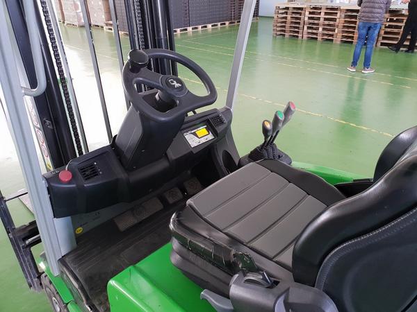 9#4009 Muletto elettrico Cesab con accumulatore in vendita - foto 11