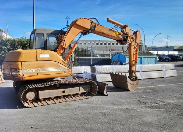 Lot Crawler excavator case 9007