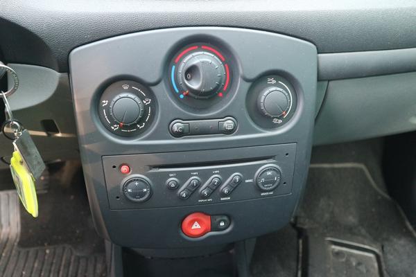 3#4019 Automobile Renault Clio in vendita - foto 15