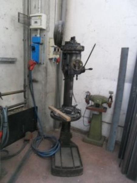 8#4032 Trapano a colonna in vendita - foto 1