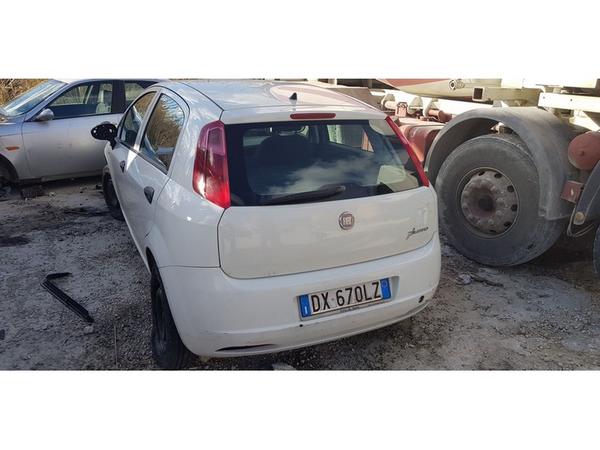 1#4036 Autovettura Fiat Grande Punto in vendita - foto 2