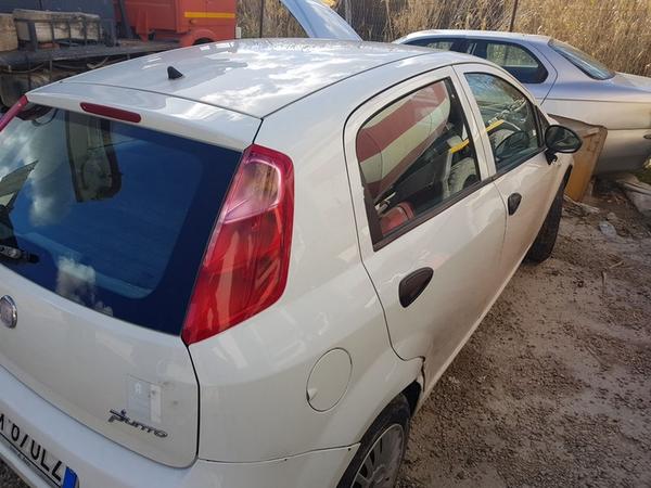 1#4036 Autovettura Fiat Grande Punto in vendita - foto 8