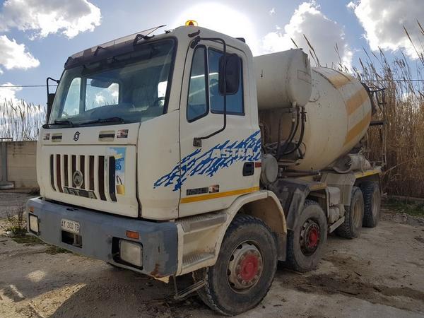 Autocarri in vendita