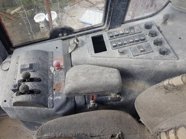 9#4036 Pala gommata Fiat Allis in vendita - foto 18