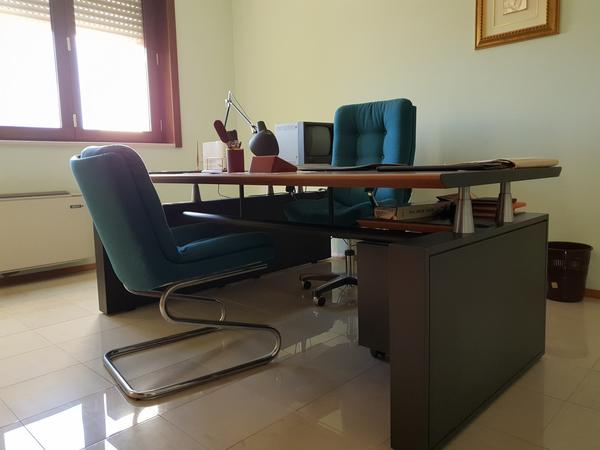 9#4037 Arredi e attrezzature d'ufficio in vendita - foto 3