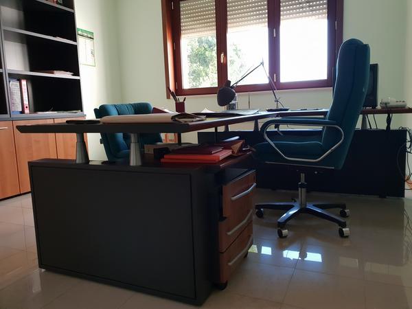 9#4037 Arredi e attrezzature d'ufficio in vendita - foto 4