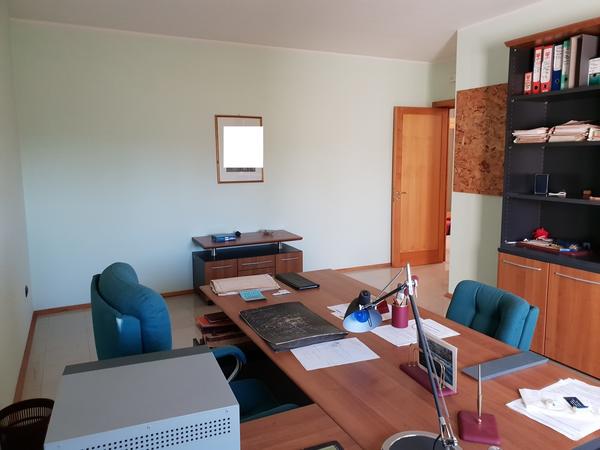 9#4037 Arredi e attrezzature d'ufficio in vendita - foto 8