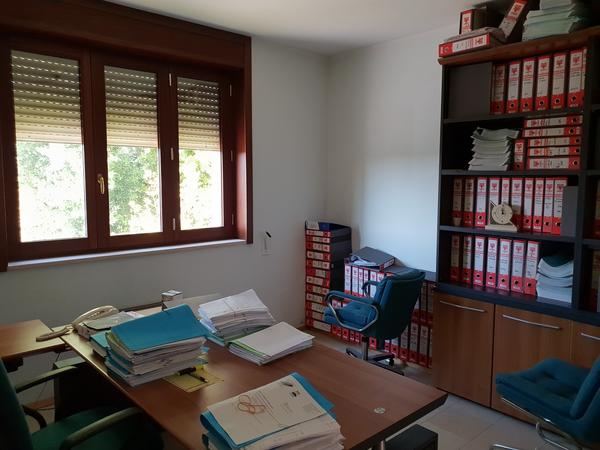 9#4037 Arredi e attrezzature d'ufficio in vendita - foto 11