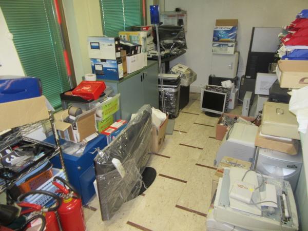 2#4039 Attrezzature elettroniche e arredi ufficio in vendita - foto 4