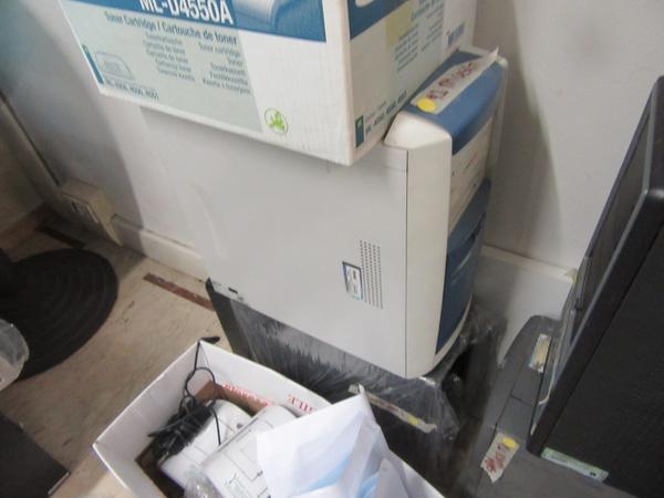 2#4039 Attrezzature elettroniche e arredi ufficio in vendita - foto 25