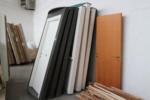 999#4042 Semilavorati porte e prodotti finiti in vendita - foto 136