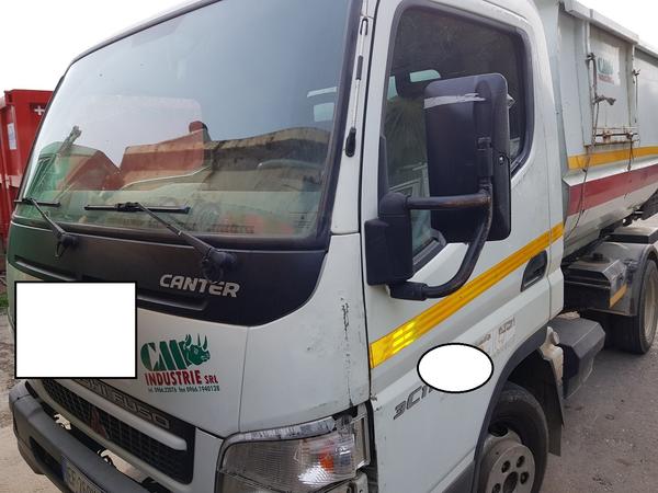 3#4043 Mitsubishi  Fuso in vendita - foto 13