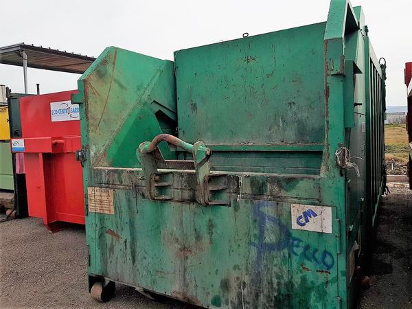 8#4043 Pressa per rifiuti in vendita - foto 4