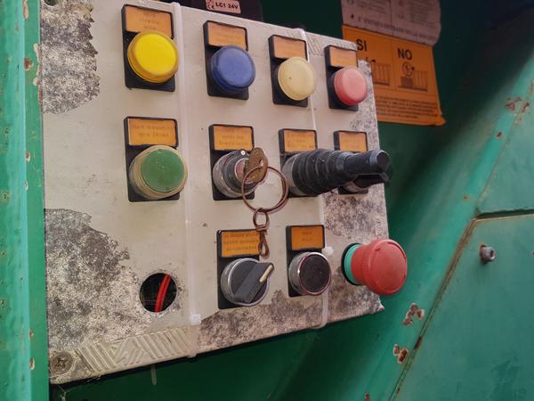 8#4043 Pressa per rifiuti in vendita - foto 7