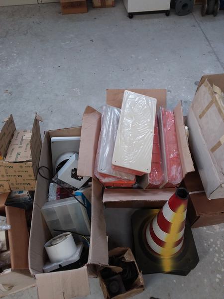 7#4045 Materiale elettrico in vendita - foto 3