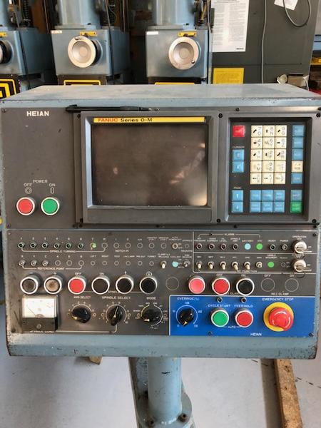 1#4054 Centro di lavoro Heian con controllo Fanuc serie O-M in vendita - foto 2