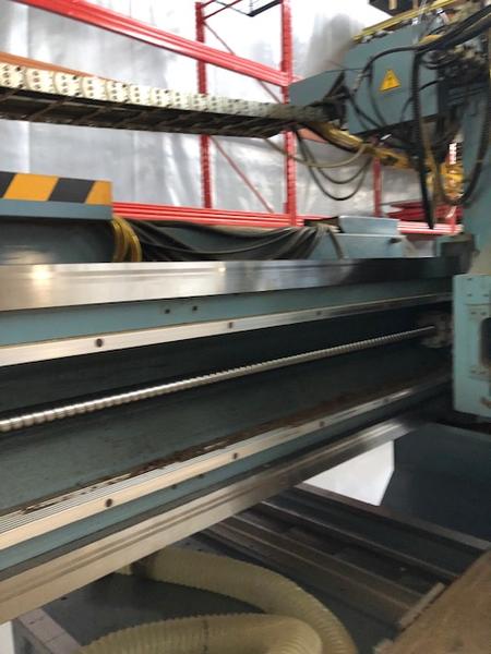 1#4054 Centro di lavoro Heian con controllo Fanuc serie O-M in vendita - foto 3