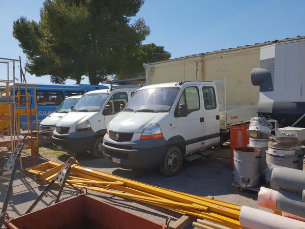 4#4057 Furgone cassonato Renault Trucks Master in vendita - foto 18