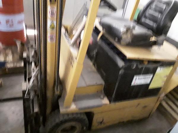 9#4060 Carrello elevatore Cesab elettrico in vendita - foto 1