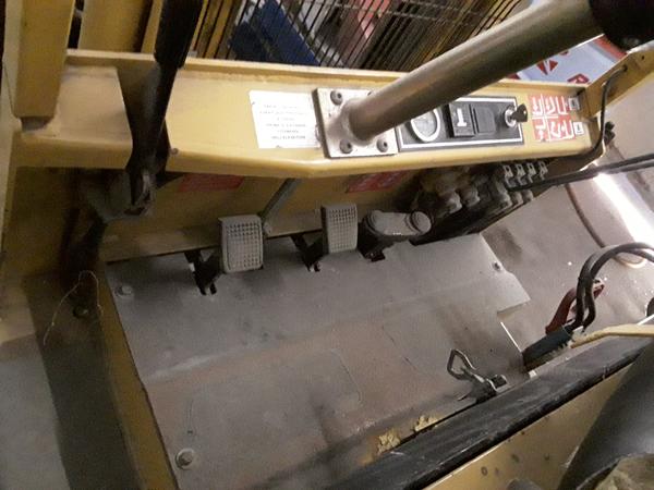 9#4060 Carrello elevatore Cesab elettrico in vendita - foto 3