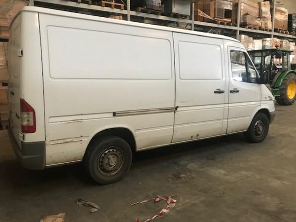 1#4064 MERCEDES BENZ 311 CDI in vendita - foto 4