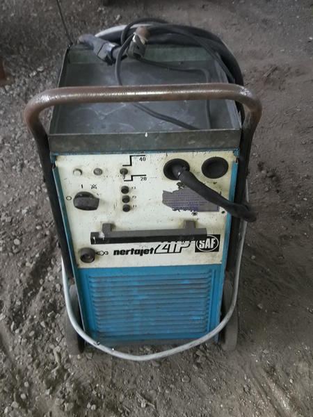 Attrezzatura meccanica in vendita