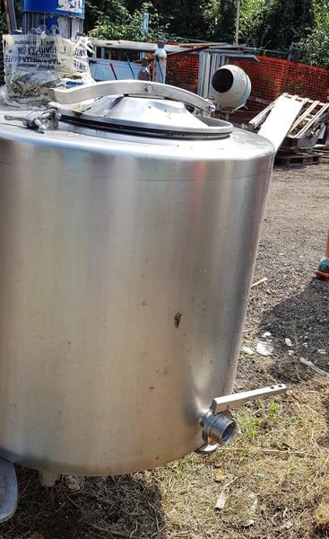 107#4068 Tino inox con impianto di circolazione in vendita - foto 3