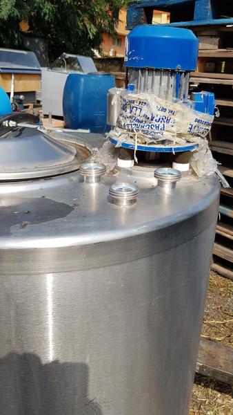 108#4068 Tino inox con impianto di circolazione in vendita - foto 2