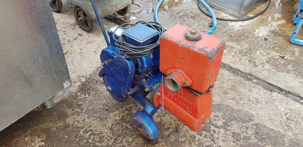 77#4068 Pompa di travaso liquidi in vendita - foto 1