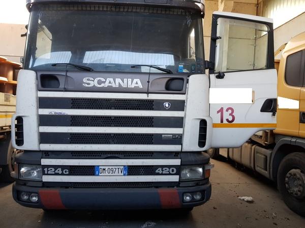 Autocarri in vendita