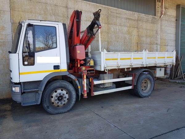 16#4069 Autocarro gru Fiat Iveco in vendita - foto 1