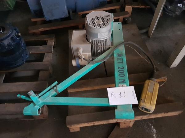 36#4069 Attrezzature edilizia in vendita - foto 2