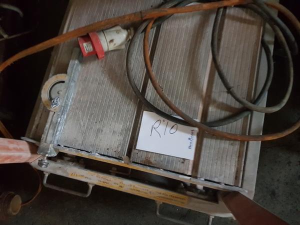 36#4069 Attrezzature edilizia in vendita - foto 5