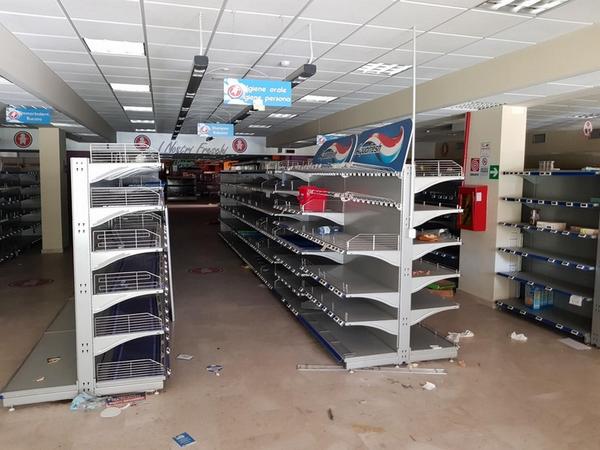 1#4074 Arredi ed attrezzature per supermercato in vendita - foto 1