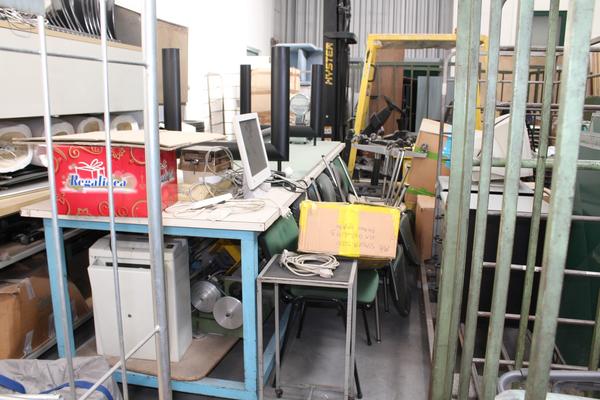 3#4078 Bilancia Santo Stefano e scaffalatura in vendita - foto 4