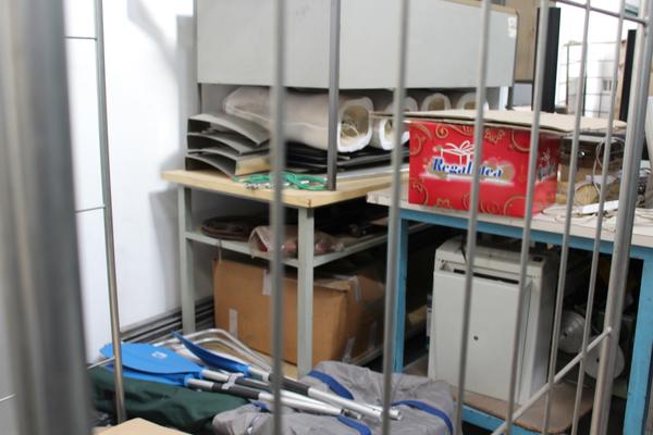 3#4078 Bilancia Santo Stefano e scaffalatura in vendita - foto 7