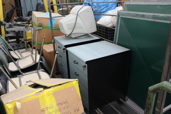 7#4078 Arredi e attrezzatura da ufficio in vendita - foto 9