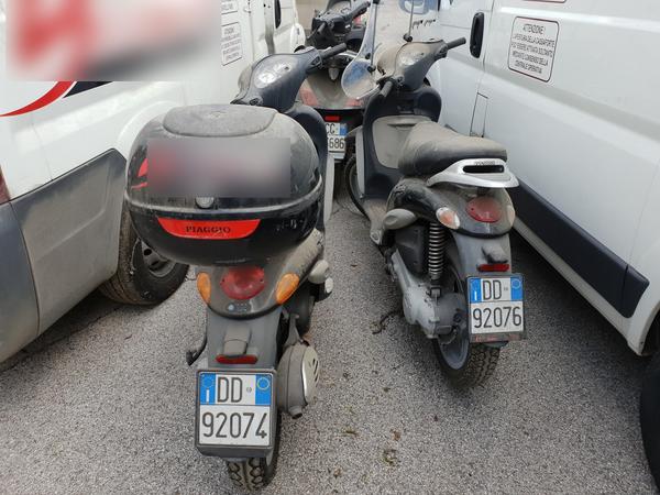1#4079 Veicoli e motocicli da rottamare in vendita - foto 5