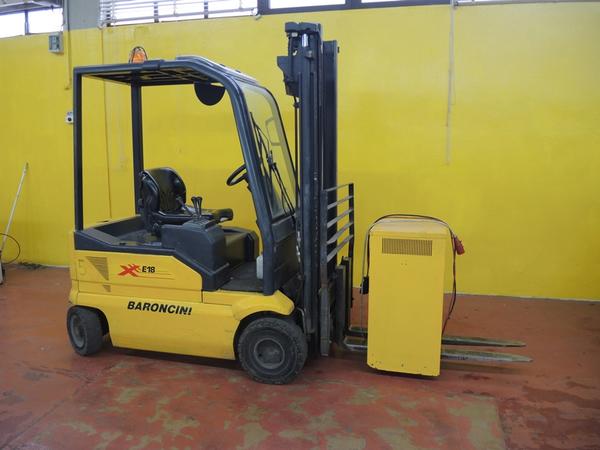 15#4084 Carrello elevatore OM XE 18 in vendita - foto 2